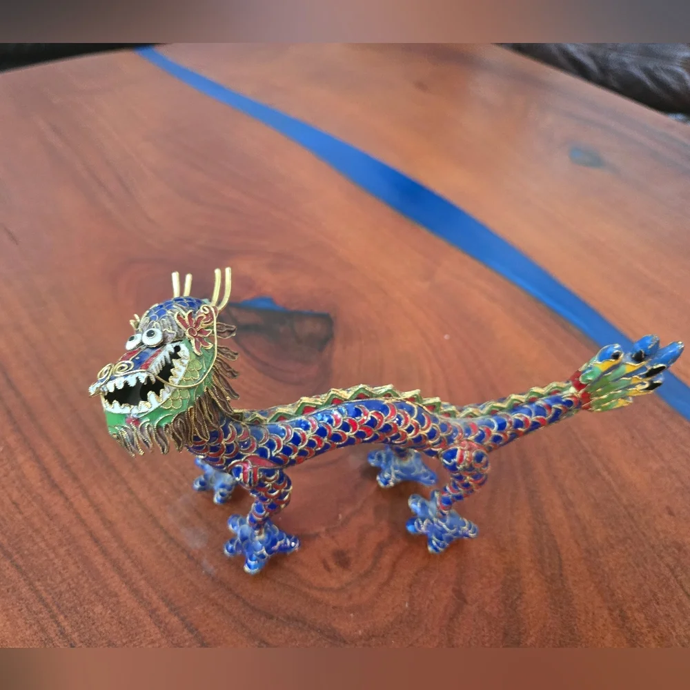 Decorative Blue and Red Cloisonné Dragon Figurine for Reptile Display